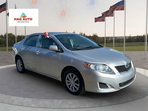Used 2009 Toyota Corolla Sedan 4D image 3