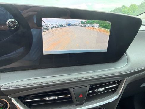 Used 2025 Buick Encore GX Preferred FWD image 29