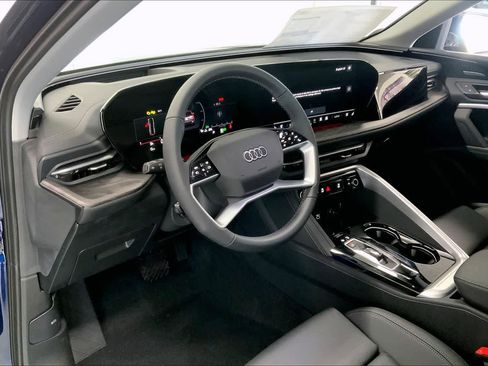 New 2025 Audi Q5 Premium Plus image 2