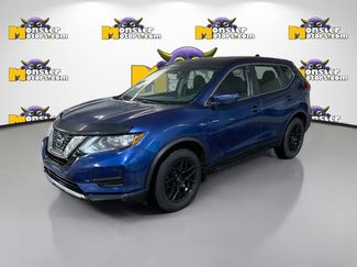 Used 2019 Nissan Rogue FWD video 1