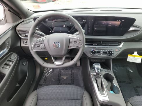 New 2026 Buick Envista Preferred w/ Convenience I Package FWD image 8