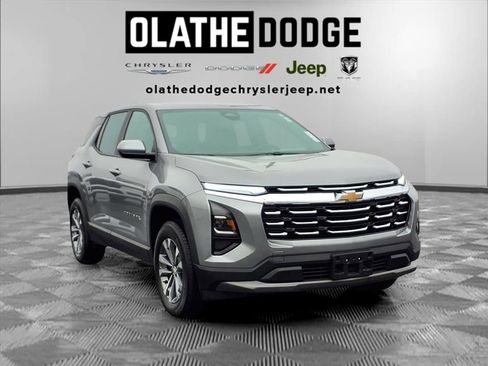 Used 2025 Chevrolet Equinox LT image 26