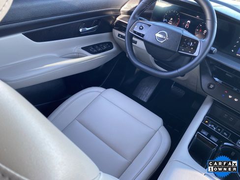 Used 2025 Nissan Murano SV image 15