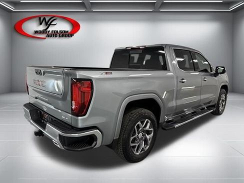 New 2026 GMC Sierra 1500 SLT w/ SLT Premium Plus Package AWD/4WD image 6