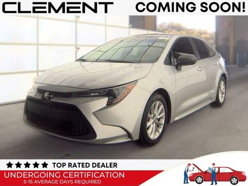 Used 2021 Toyota Corolla LE w/ LE Convenience Package FWD image 1