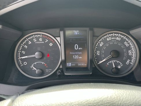 Used 2023 Toyota Tacoma TRD Off-Road image 7