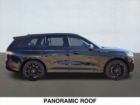 Certified 2024 Lincoln Aviator Reserve w/ Equipment Group 201A RWD image 4