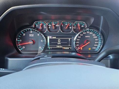 Used 2015 Chevrolet Silverado 2500 LT w/ LT Convenience Package image 10