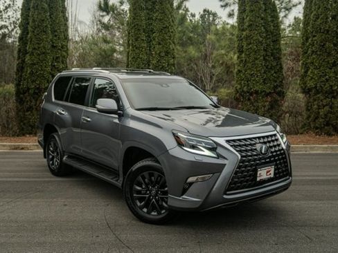 Used 2023 Lexus GX 460 Premium image 5