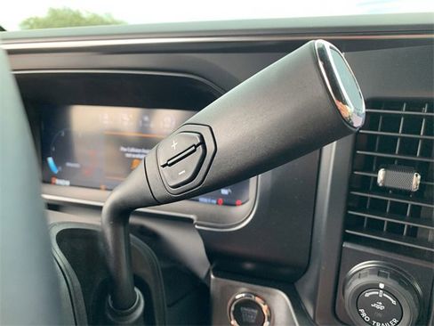 New 2024 Ford F450 Platinum w/ FX4 Off-Road Package image 28