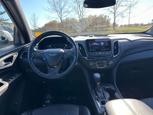 Used 2022 Chevrolet Equinox RS w/ RS Leather Package image 14