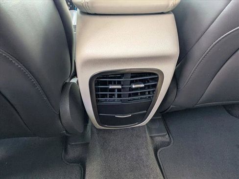 Used 2017 Lincoln MKC Reserve FWD image 17