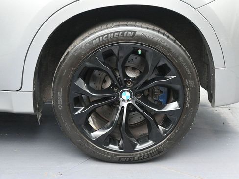 Used 2018 BMW X6 M AWD/4WD image 13