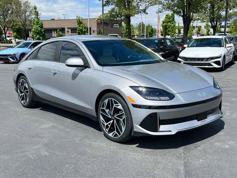 Certified 2024 Hyundai Ioniq 6 SEL AWD/4WD image 5
