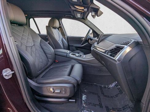 Certified 2025 BMW X5 xDrive40i w/ Parking Assistance Package image 23
