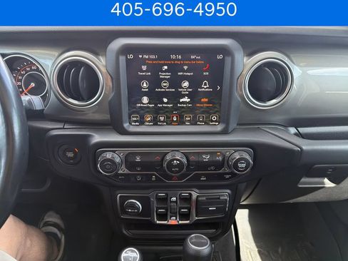 Used 2020 Jeep Gladiator Overland AWD/4WD image 24