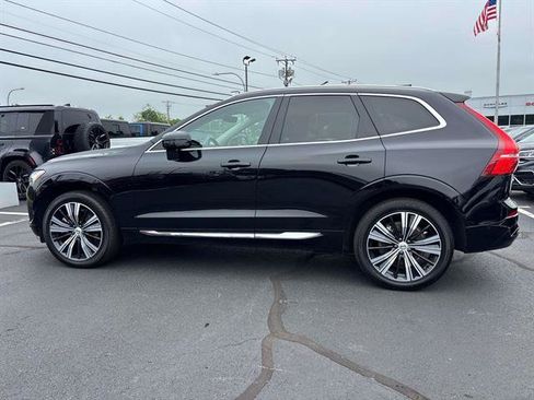 Used 2022 Volvo XC60 B6 Inscription w/ Advanced Package AWD/4WD image 5