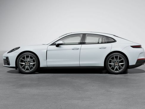 Certified 2025 Porsche Panamera 4 AWD/4WD image 2