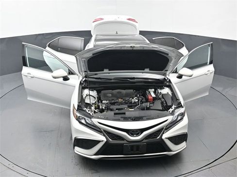 Used 2022 Toyota Camry XSE image 55