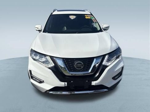 Used 2019 Nissan Rogue SL w/ Premium Package AWD/4WD image 10