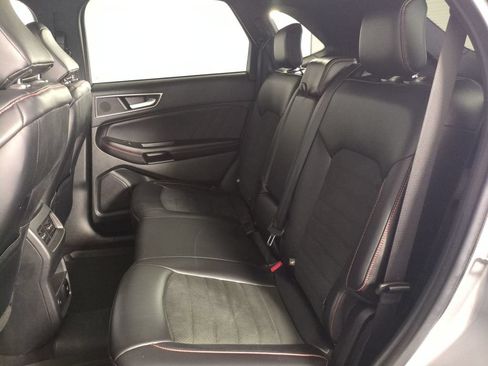 Used 2023 Ford Edge ST-Line AWD/4WD image 9