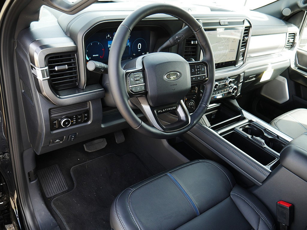 New 2026 Ford F250 Platinum AWD/4WD image 11