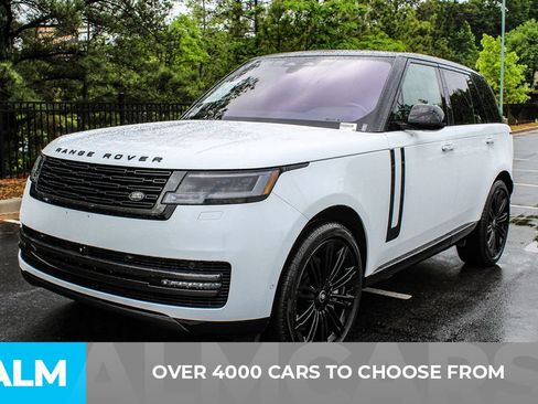 Used 2023 Land Rover Range Rover SE AWD/4WD image 2
