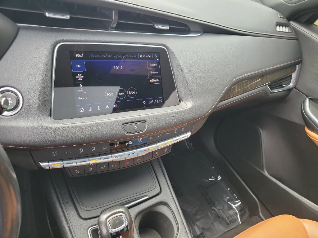 Used 2019 Cadillac XT4 Premium Luxury FWD image 14