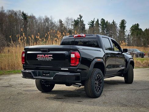 New 2026 GMC Canyon Elevation image 3