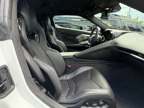Used 2020 Chevrolet Corvette Stingray Premium Cpe w/ 3LT Preferred Equipment Group RWD image 4