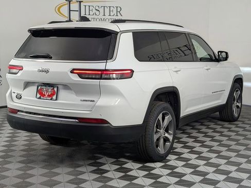 Used 2023 Jeep Grand Cherokee L Limited AWD/4WD image 7