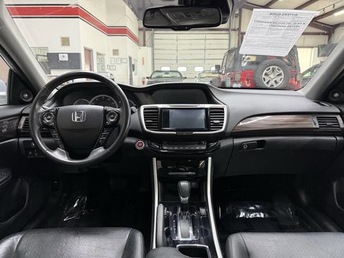 Used 2017 Honda Accord EX-L image 20