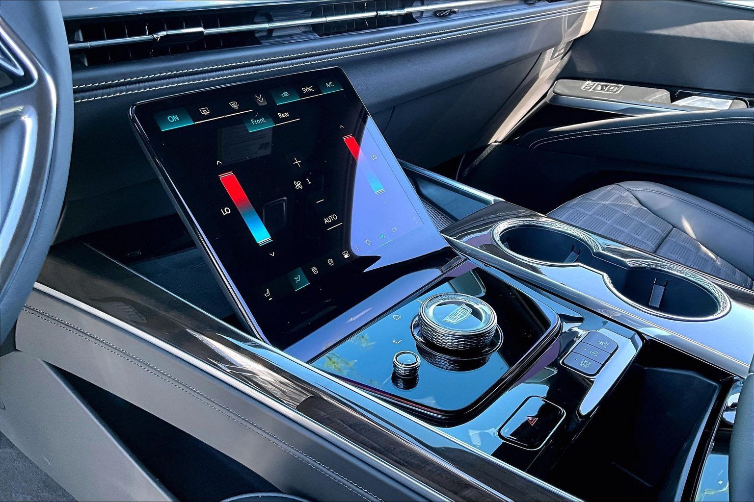 New 2026 Cadillac Escalade Platinum Sport AWD/4WD image 12