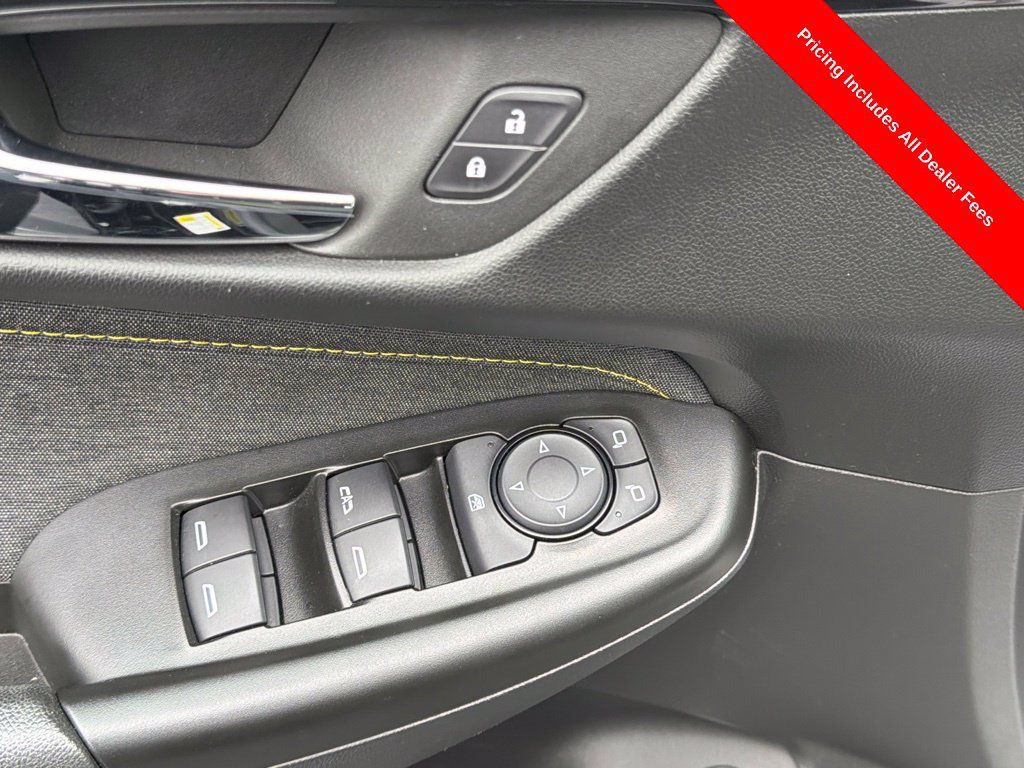 Used 2024 Chevrolet TrailBlazer ACTIV w/ Convenience Package FWD image 17