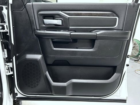 Used 2024 RAM 2500 Big Horn image 16