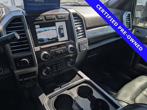 Certified 2020 Ford F250 Platinum w/ FX4 Off-Road Package image 31