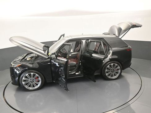 Used 2025 Land Rover Range Rover Sport Dynamic SE AWD/4WD image 64