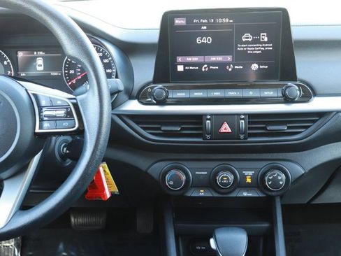 Used 2023 Kia Forte LXS image 15