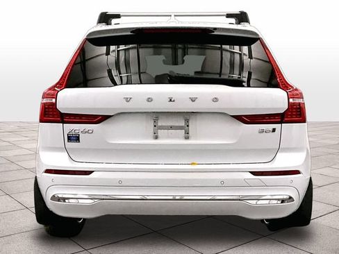 Used 2022 Volvo XC60 B6 Inscription AWD/4WD image 4