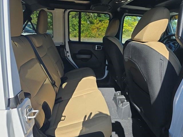 Used 2021 Jeep Wrangler Unlimited Sport AWD/4WD image 6