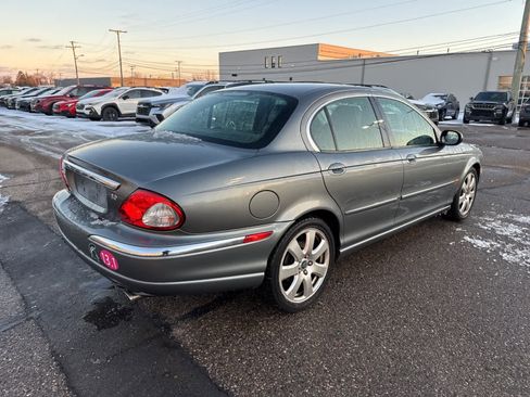 Used 2004 Jaguar X-TYPE 3.0 image 3