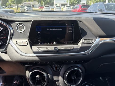 Used 2021 Chevrolet Blazer LT FWD image 28