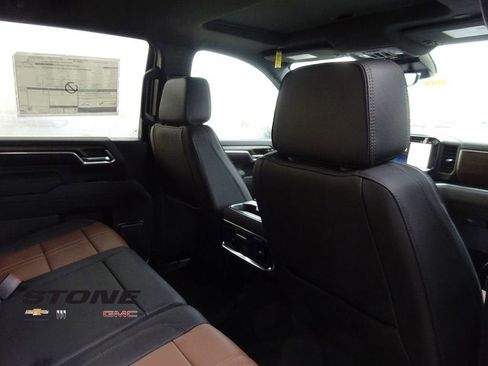 New 2026 Chevrolet Silverado 3500 High Country w/ High Country Premium Package image 24