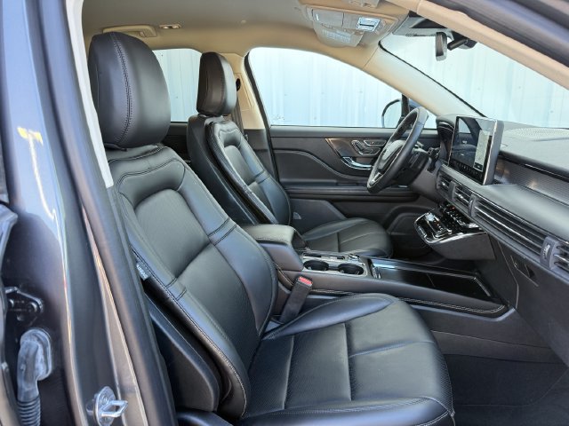Used 2023 Lincoln Corsair FWD w/ Equipment Group 101A image 25
