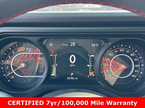 Certified 2024 Jeep Wrangler Unlimited Rubicon w/ Technology Group image 30