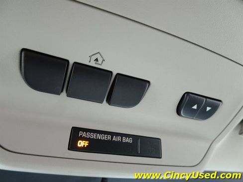 Used 2006 Chevrolet Monte Carlo SS w/ Convenience Package FWD image 25
