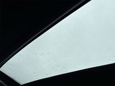 Certified 2017 Toyota RAV4 SE image 23