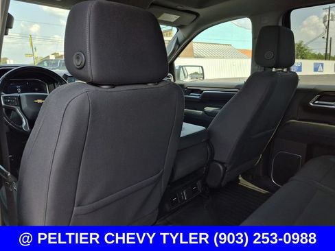 Used 2023 Chevrolet Silverado 1500 LT AWD/4WD image 36