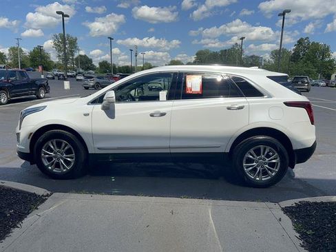 Used 2021 Cadillac XT5 Premium Luxury FWD image 4