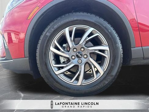 Certified 2023 Lincoln Corsair AWD w/ Equipment Group 101A image 33
